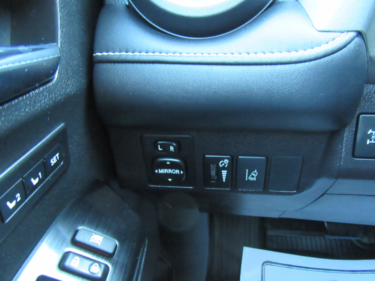 Toyota RAV4 Limited AWD 2017