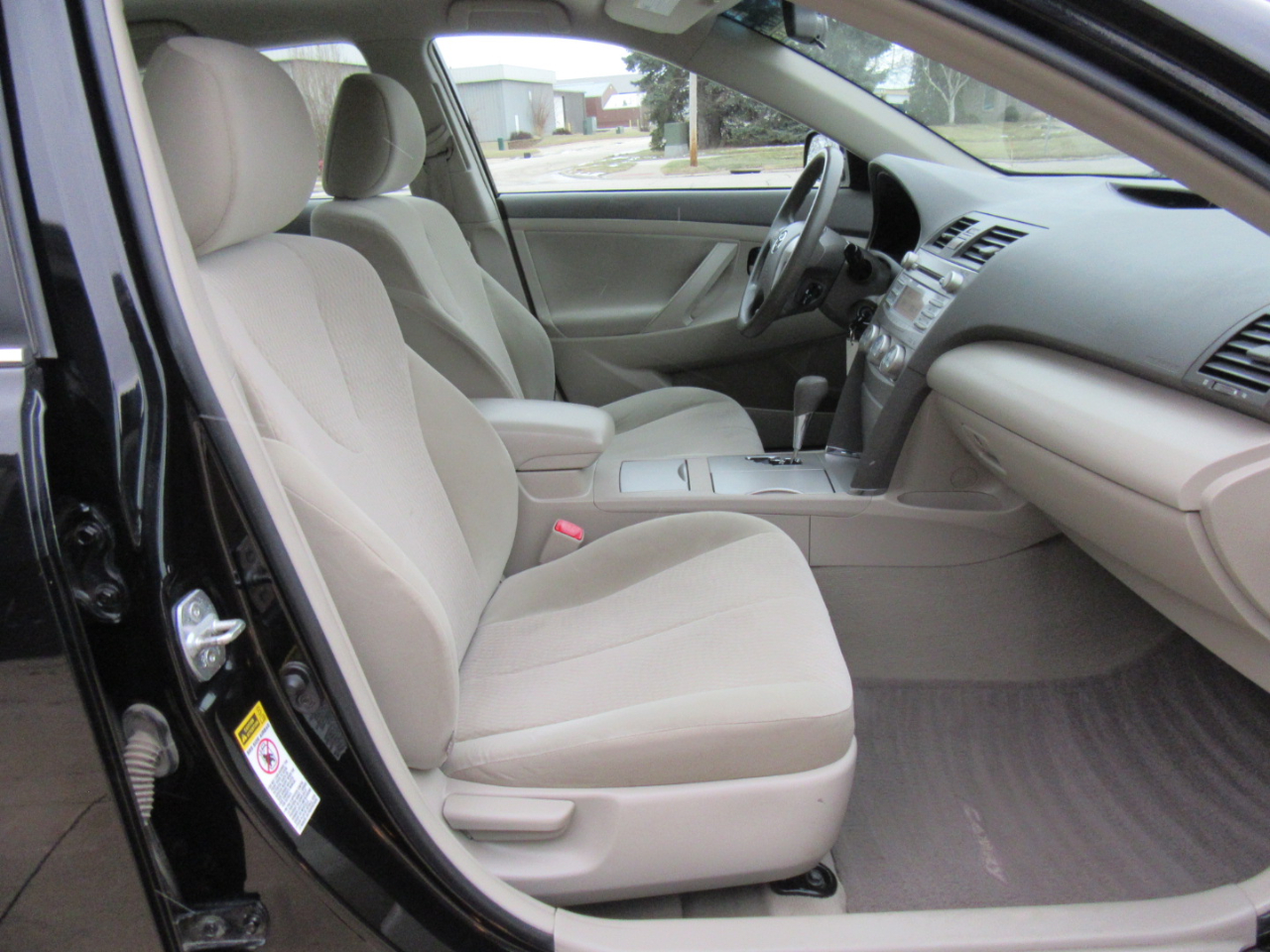 Toyota Camry LE 2011