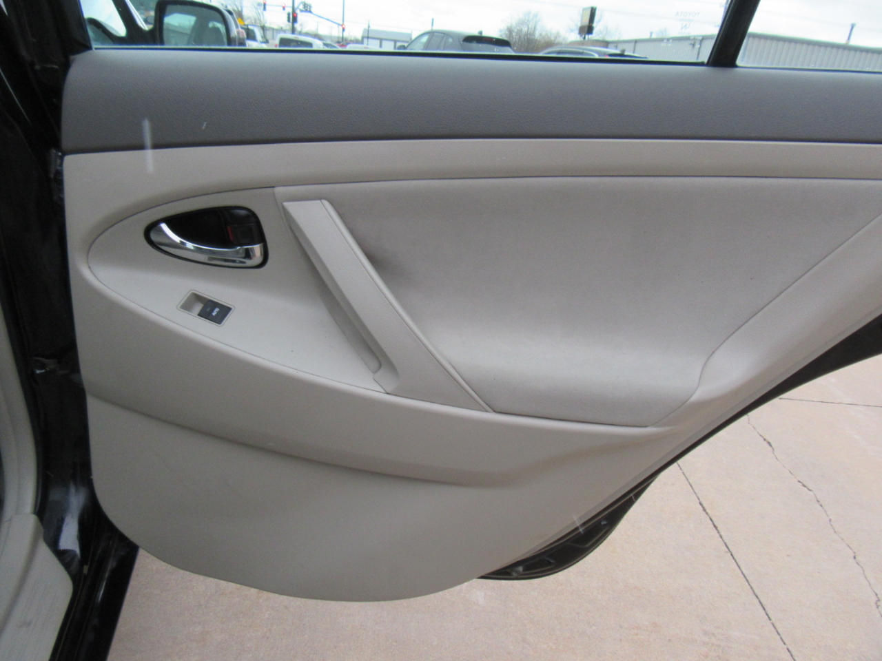 Toyota Camry LE 2011