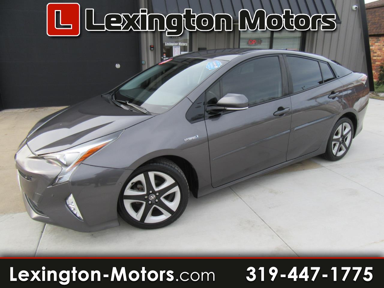 Toyota Prius Four Touring 2017