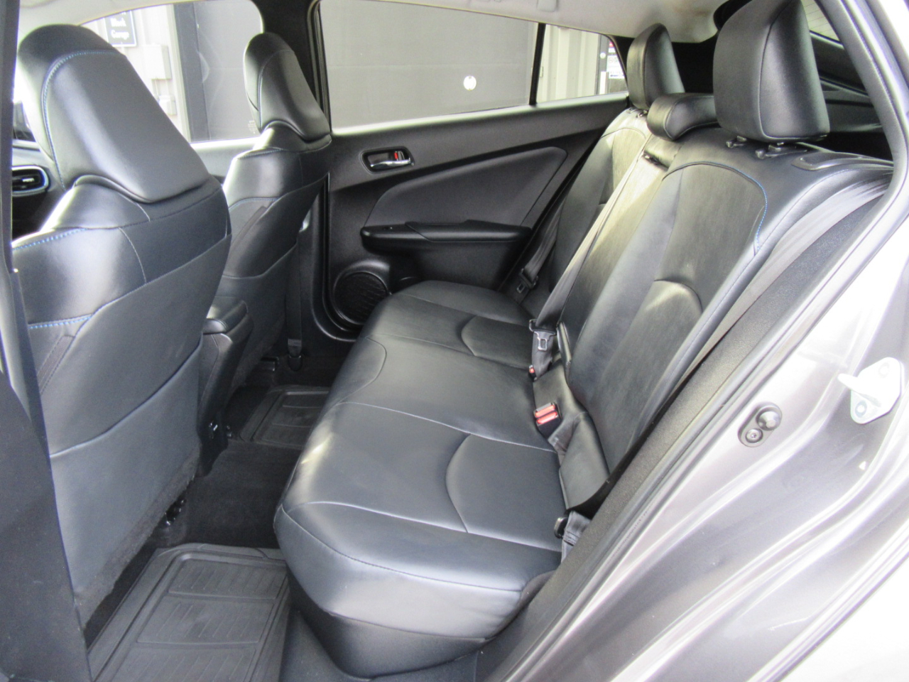 Toyota Prius Four Touring 2017