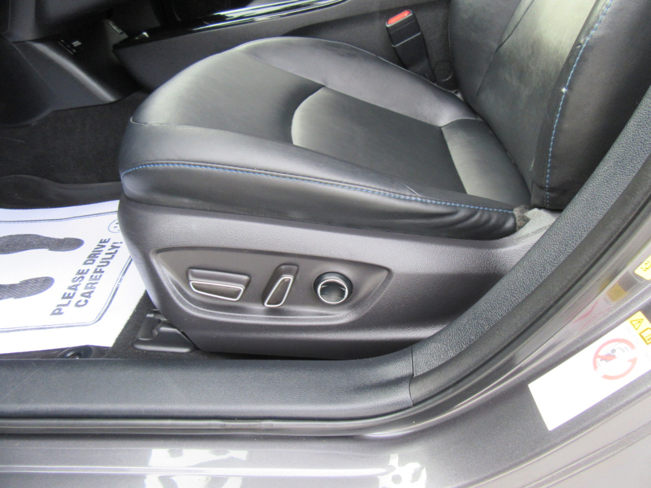 Toyota Prius Four Touring 2017