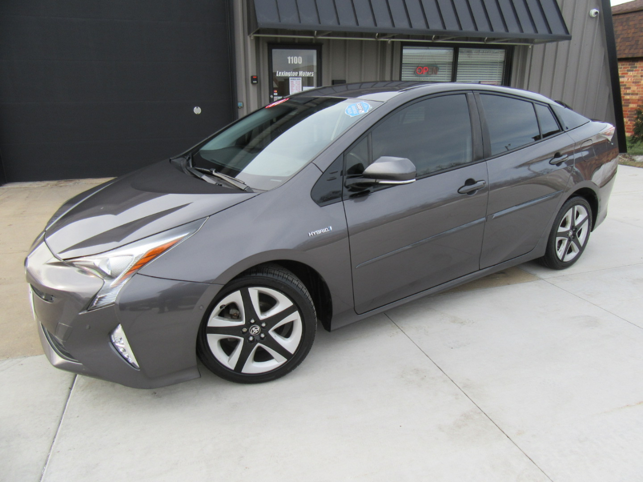 Toyota Prius Four Touring 2017