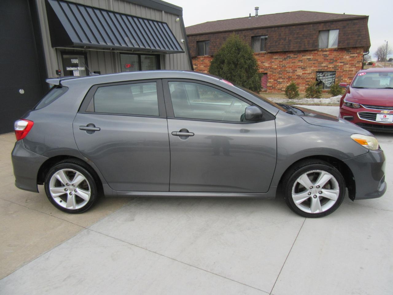 Toyota Matrix  2013