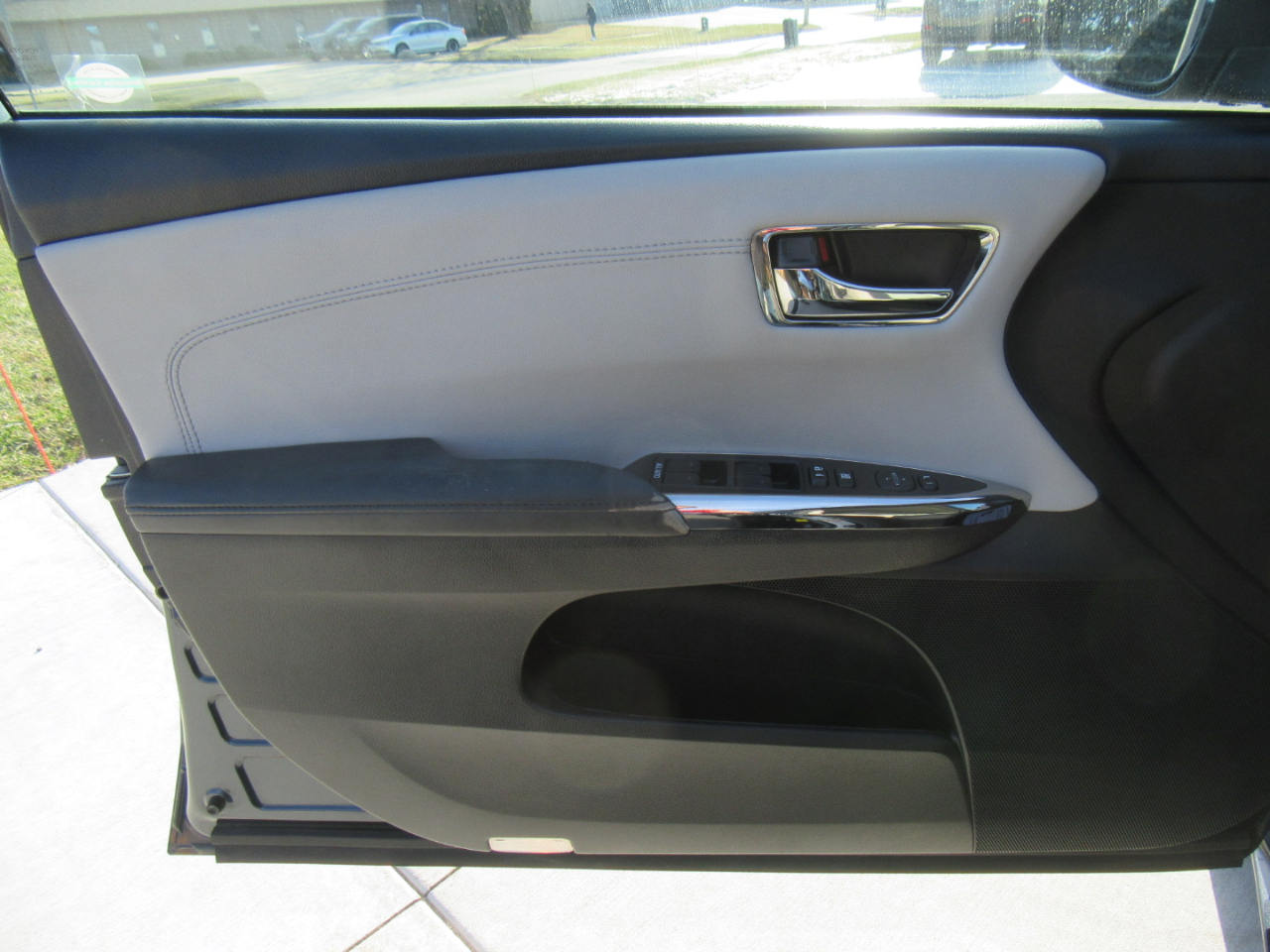 Toyota Avalon XLE 2016