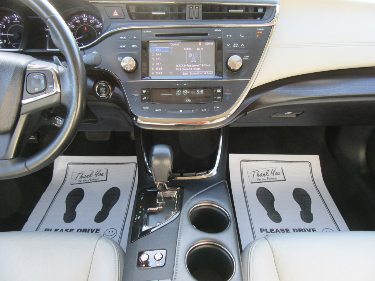 Toyota Avalon XLE 2016