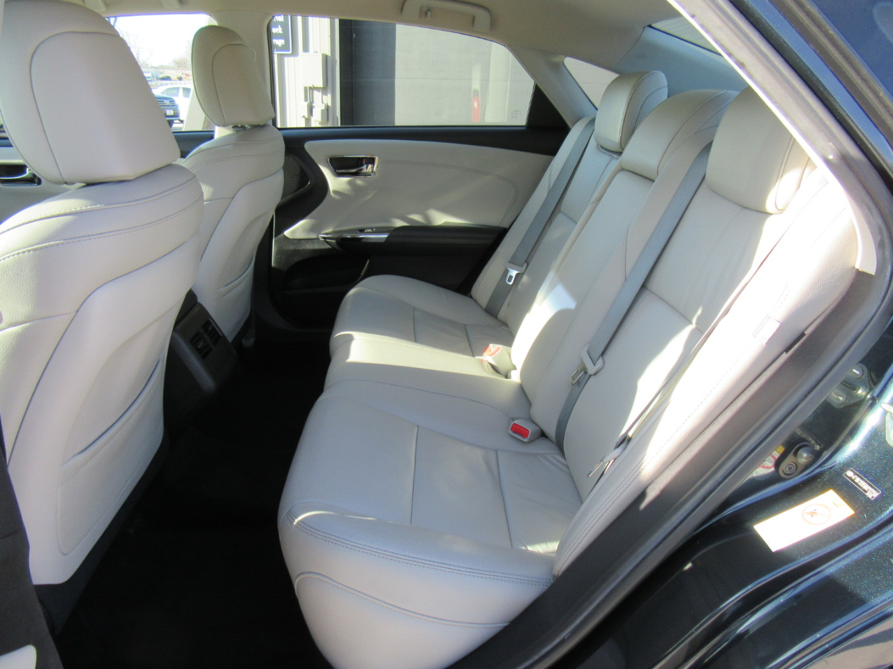 Toyota Avalon XLE 2016