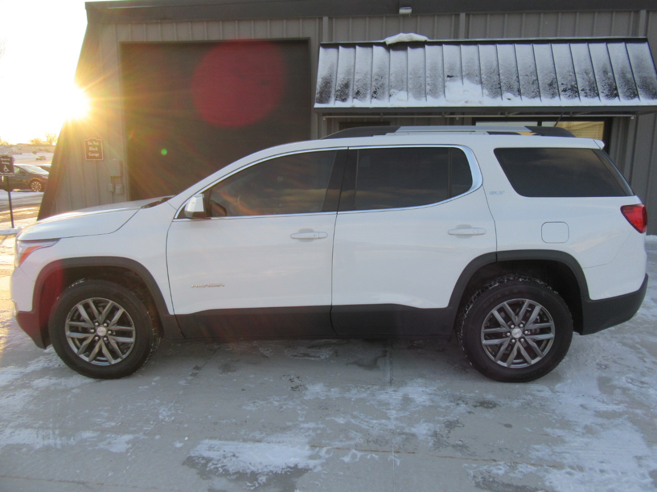 GMC Acadia SLT-1 AWD 2019
