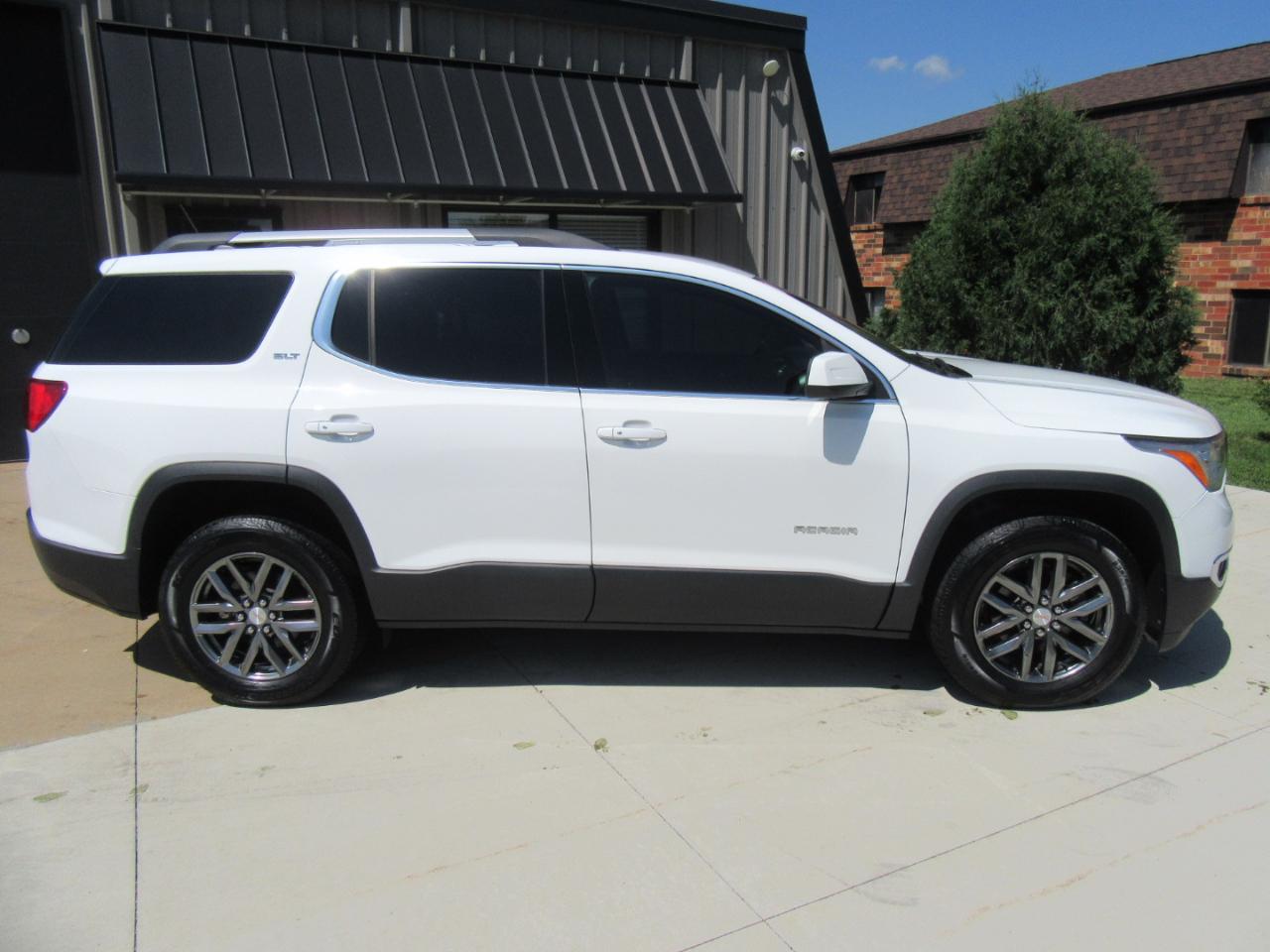 GMC Acadia SLT-1 AWD 2019