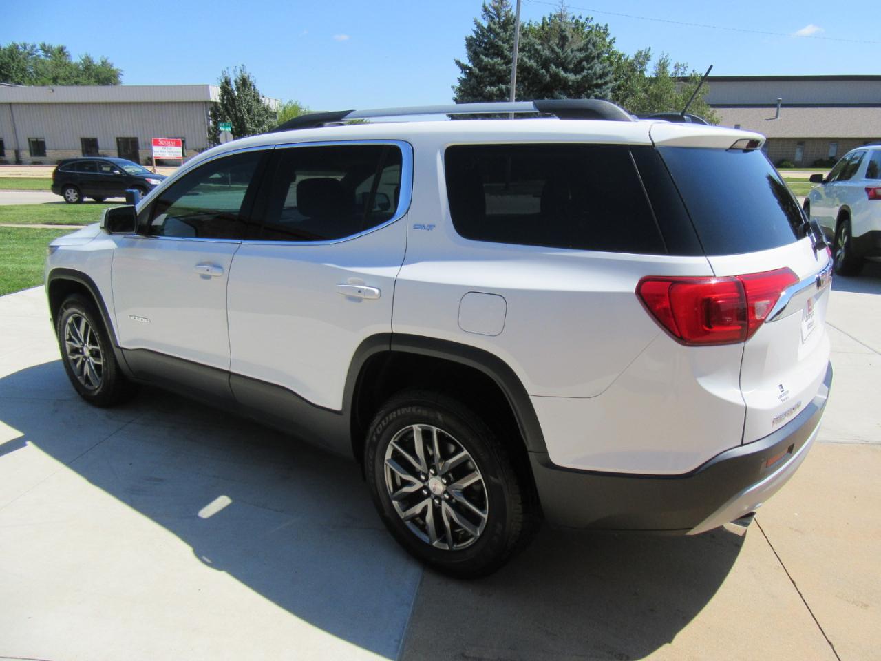 GMC Acadia SLT-1 AWD 2019