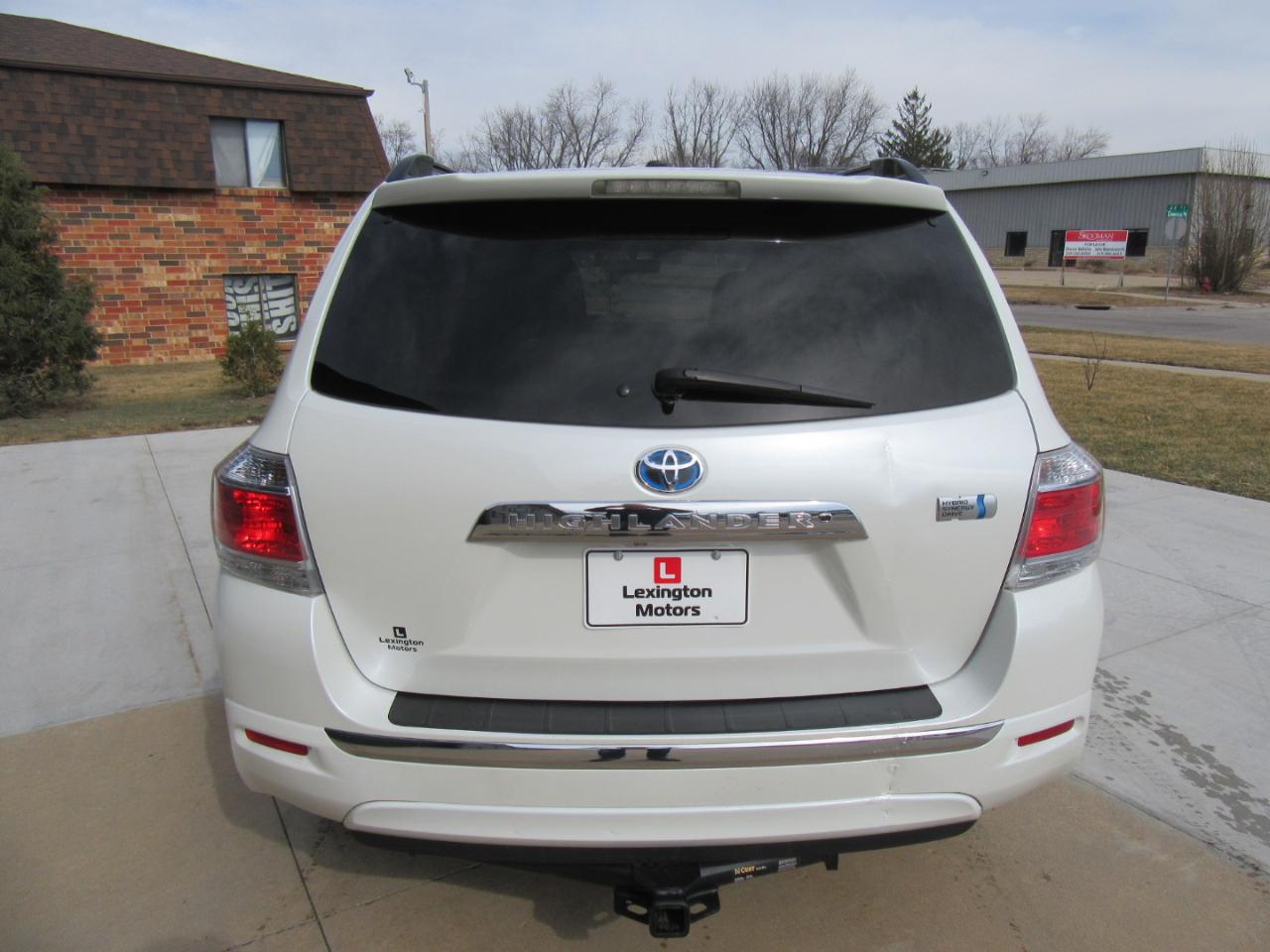 Toyota Highlander Hybrid 4WD 2011