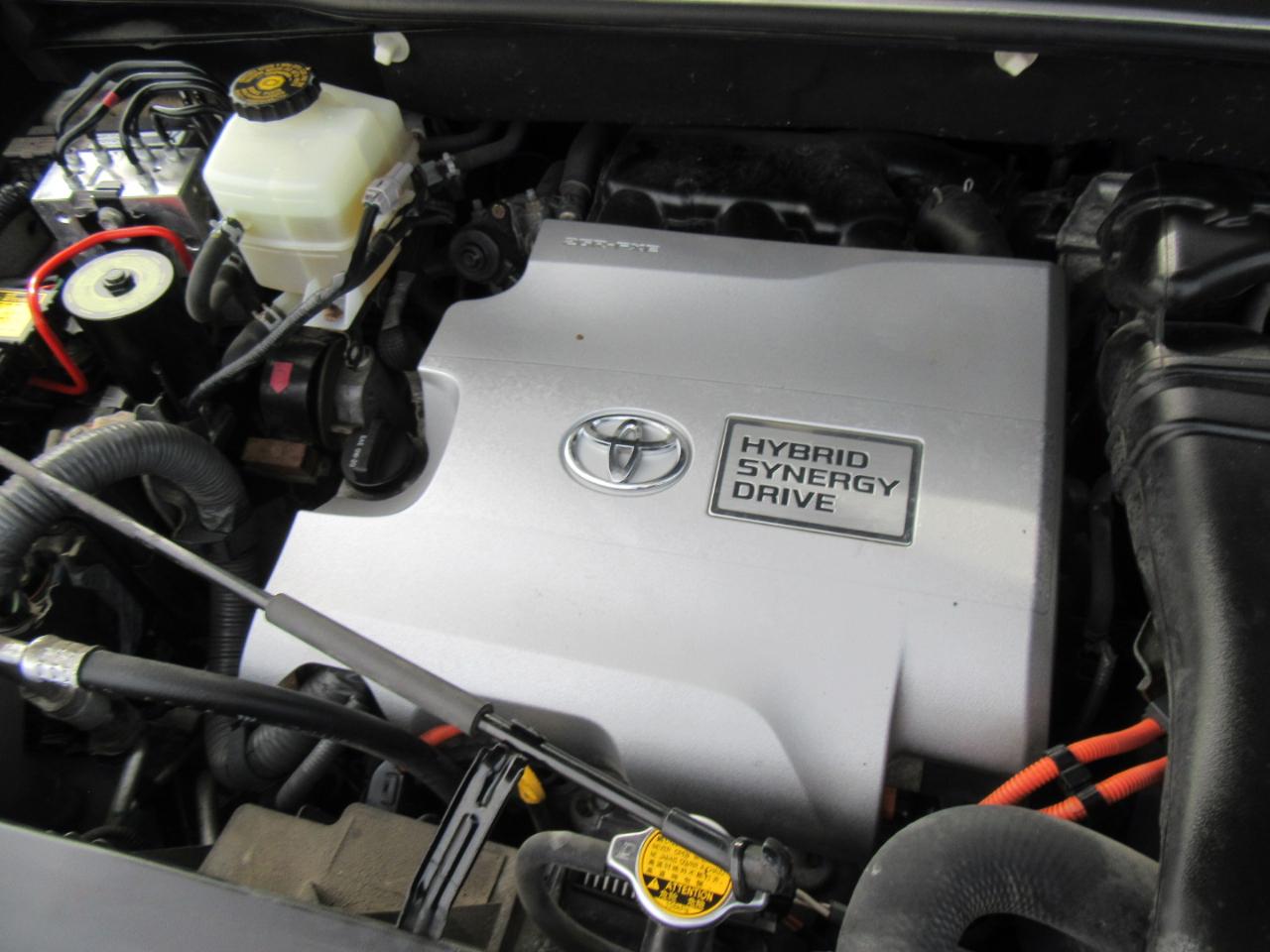 Toyota Highlander Hybrid 4WD 2011