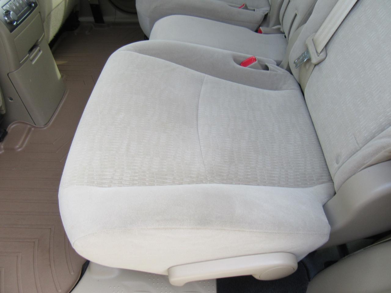 Toyota Highlander Hybrid 4WD 2011