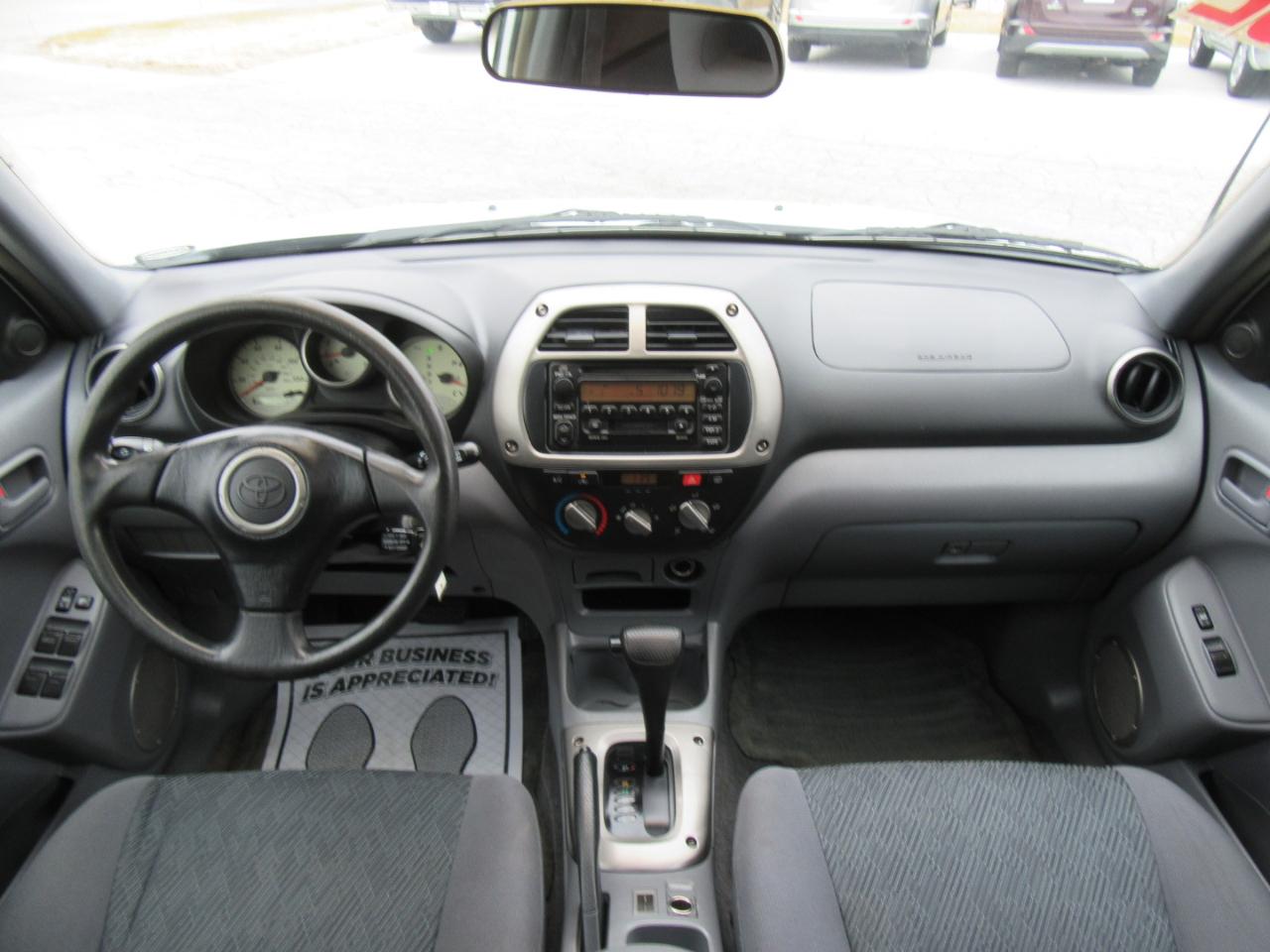 Toyota RAV4 2WD 2002