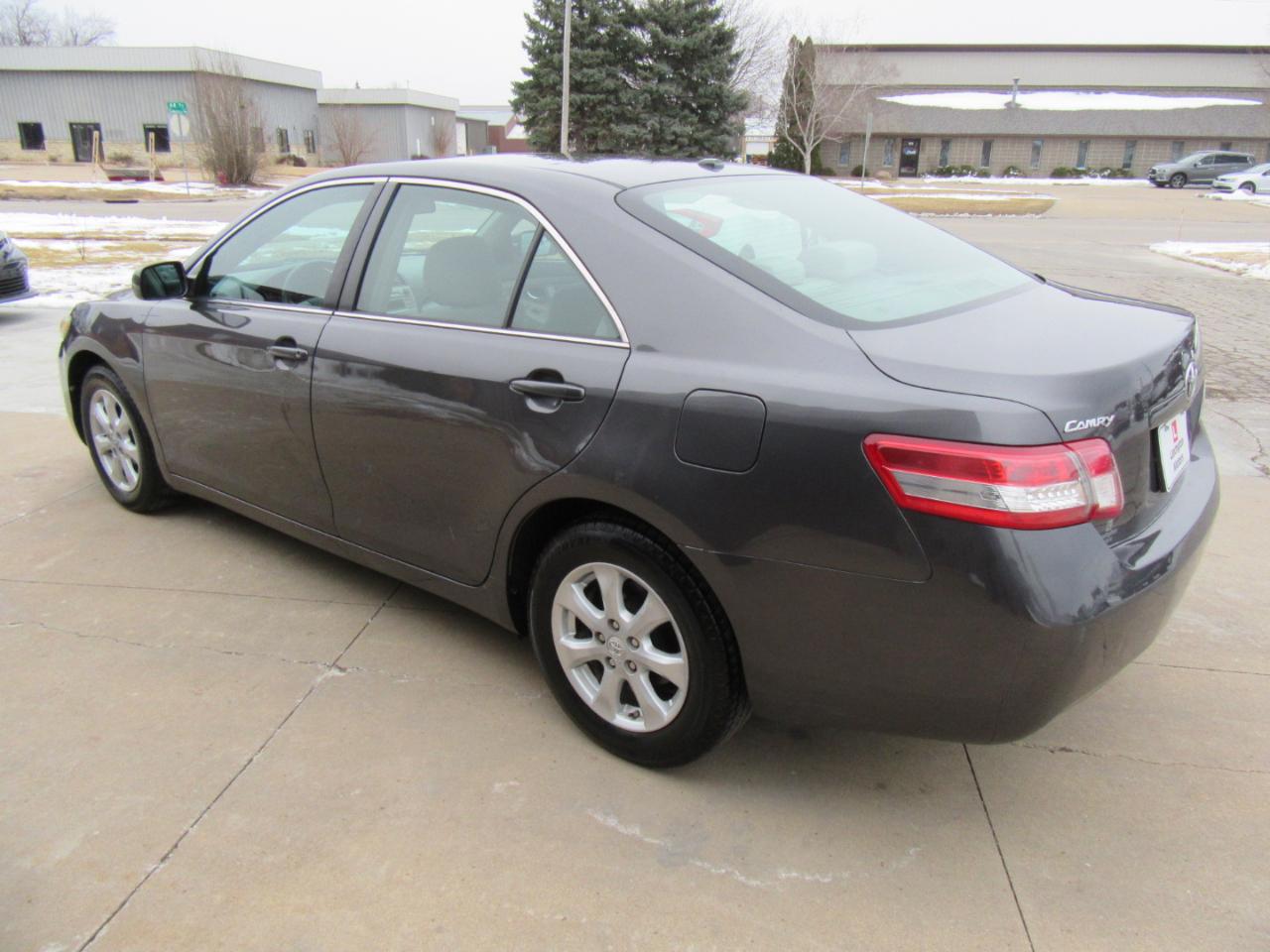 Toyota Camry LE 2011