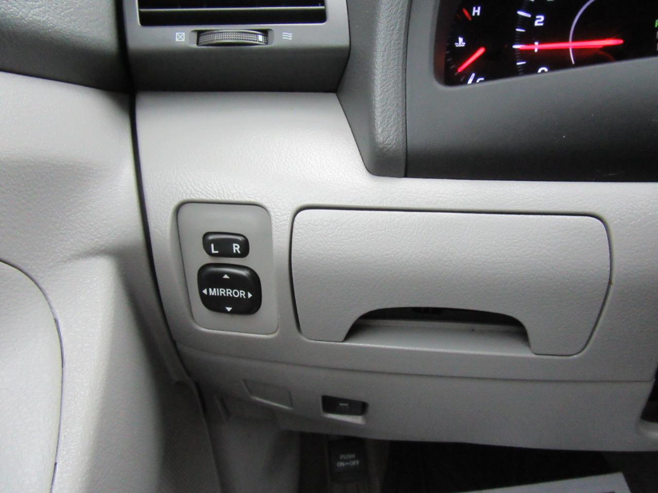 Toyota Camry LE 2011