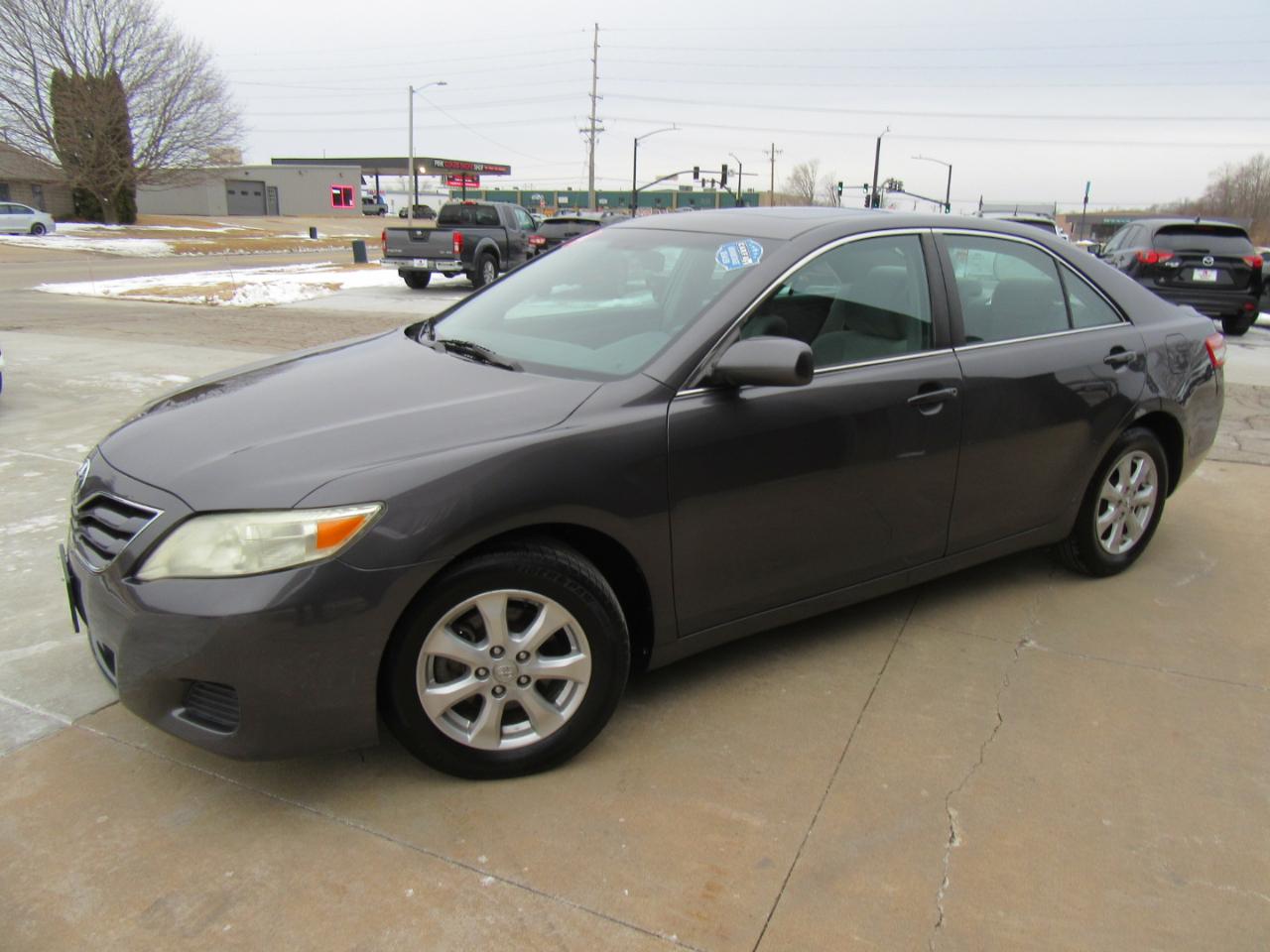 Toyota Camry LE 2011