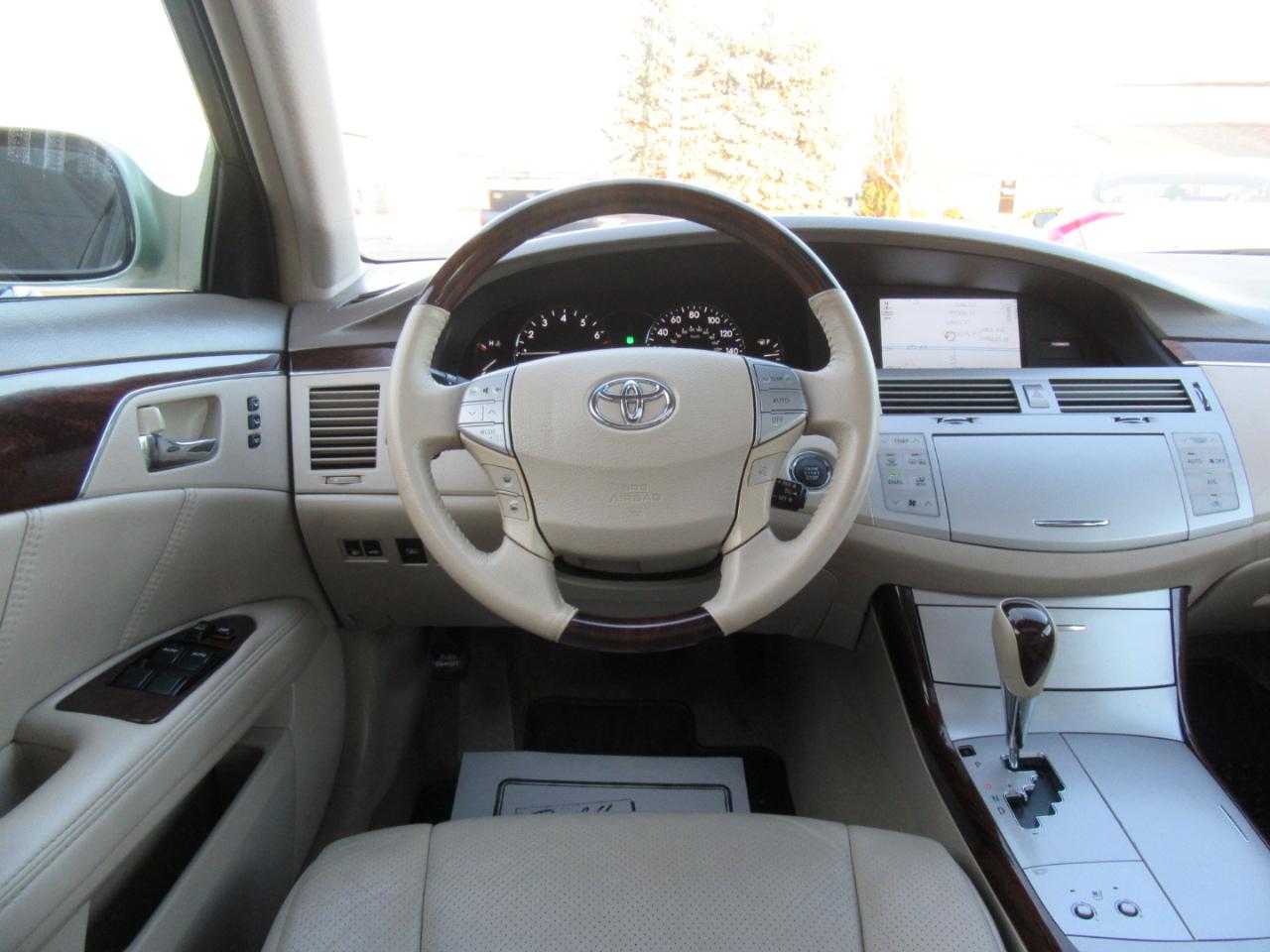 Toyota Avalon Limited 2008