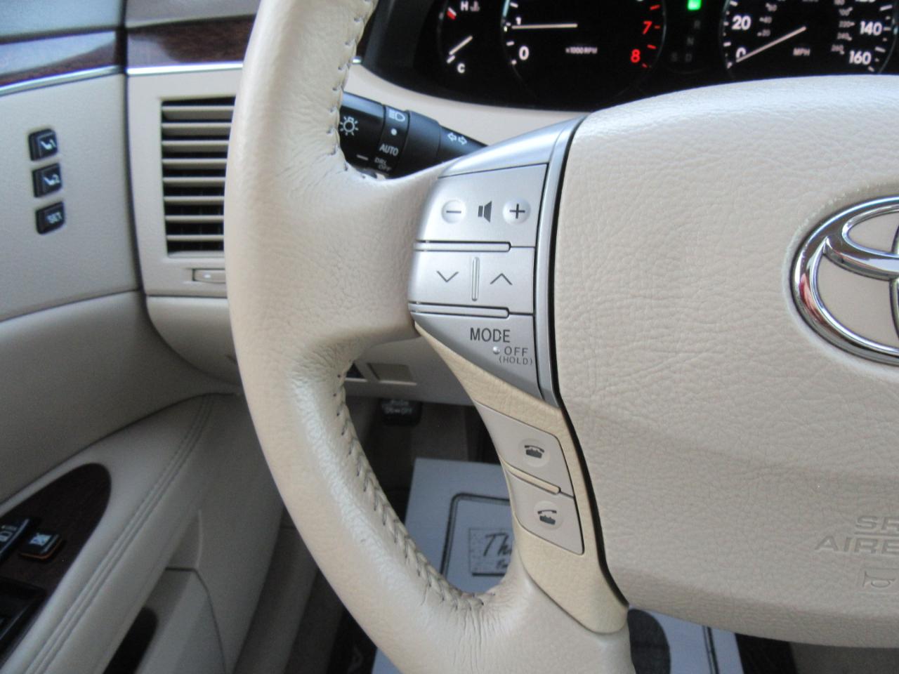 Toyota Avalon Limited 2008