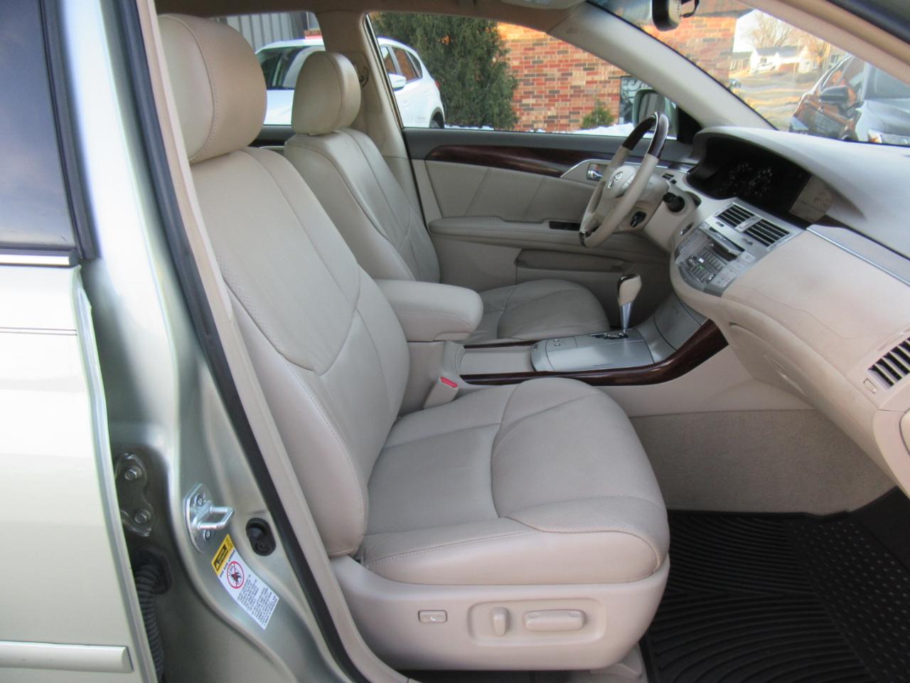 Toyota Avalon Limited 2008