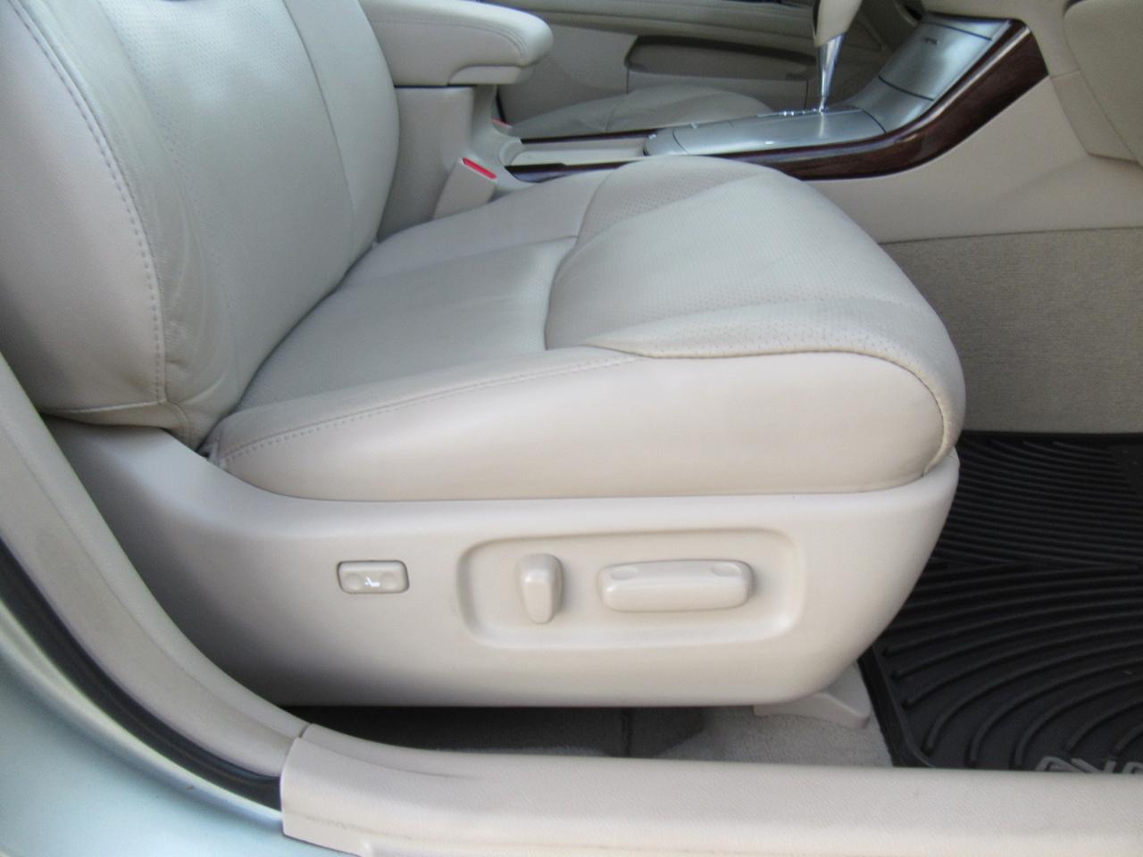 Toyota Avalon Limited 2008