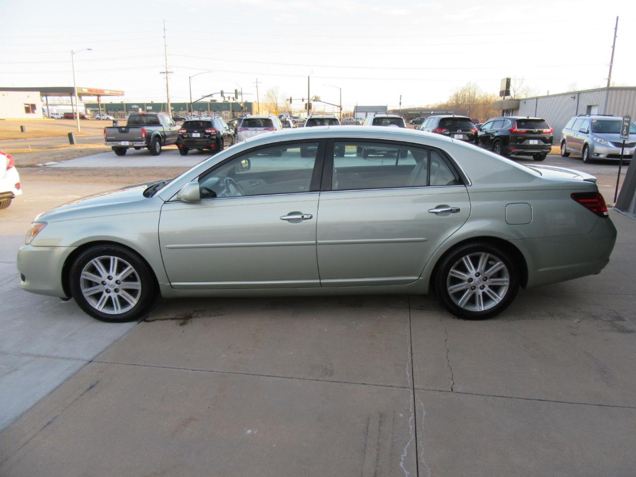 Toyota Avalon Limited 2008