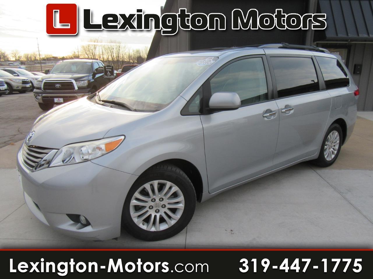Toyota Sienna XLE FWD 8-Passenger V6 2014