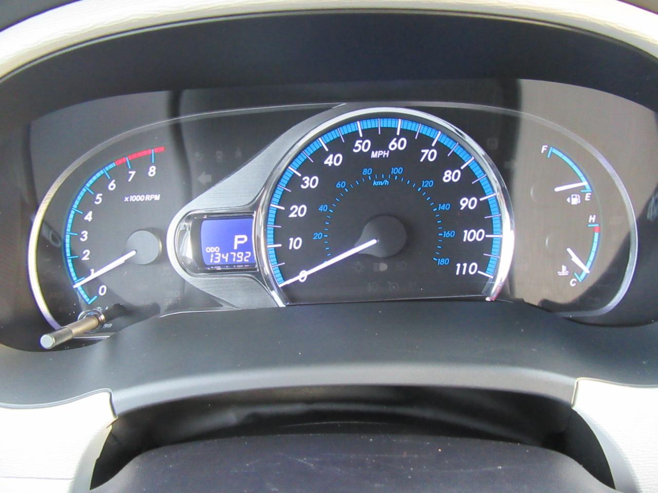 Toyota Sienna XLE FWD 8-Passenger V6 2014