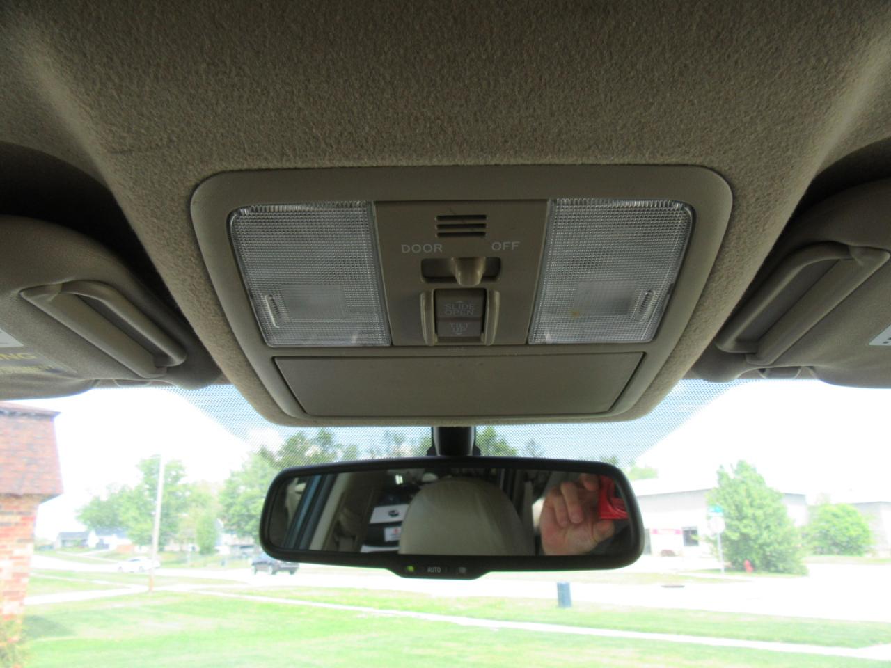 Toyota RAV4  2011
