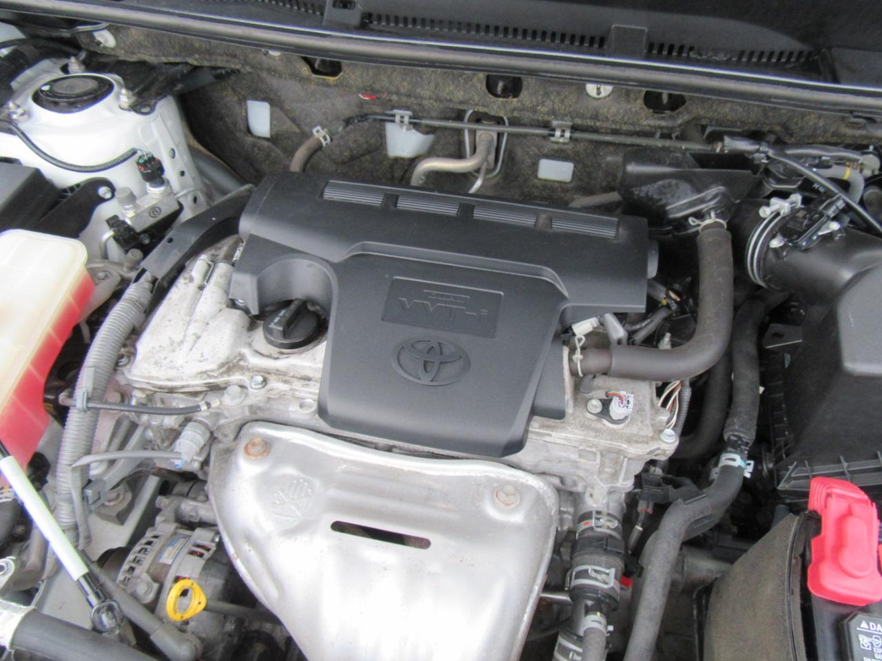 Toyota RAV4 LE FWD 2017