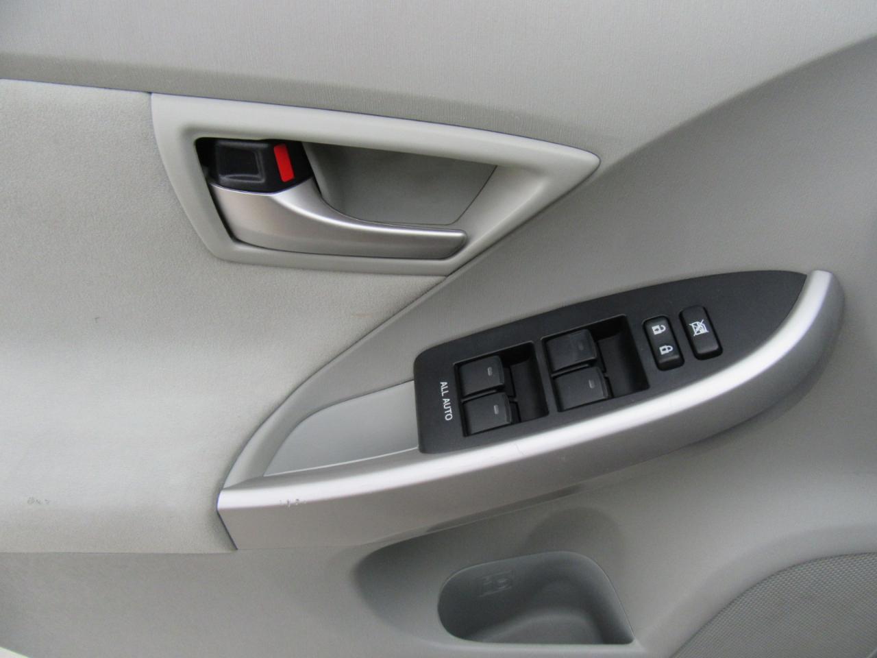 Toyota Prius Three 2015