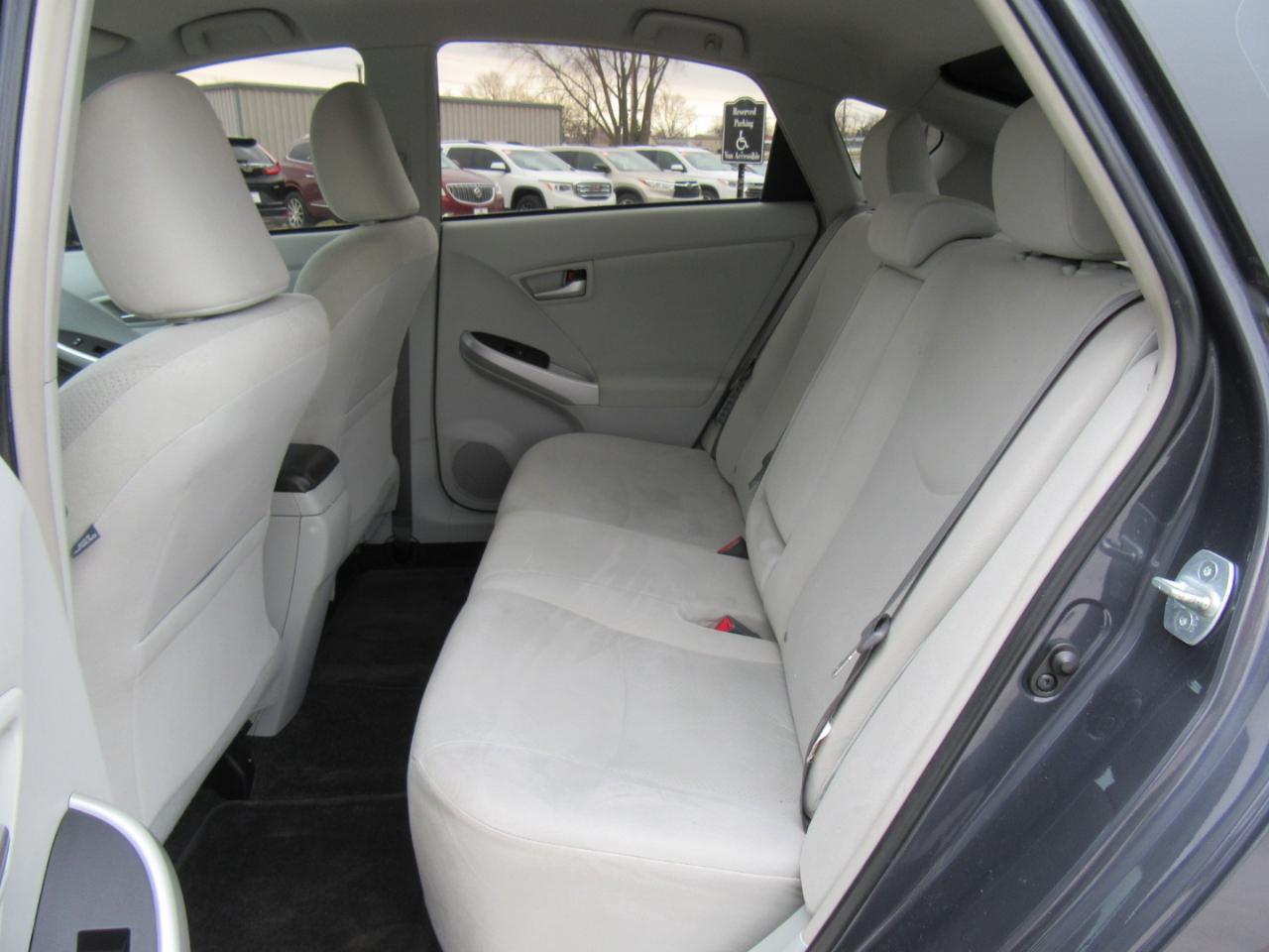 Toyota Prius Three 2015