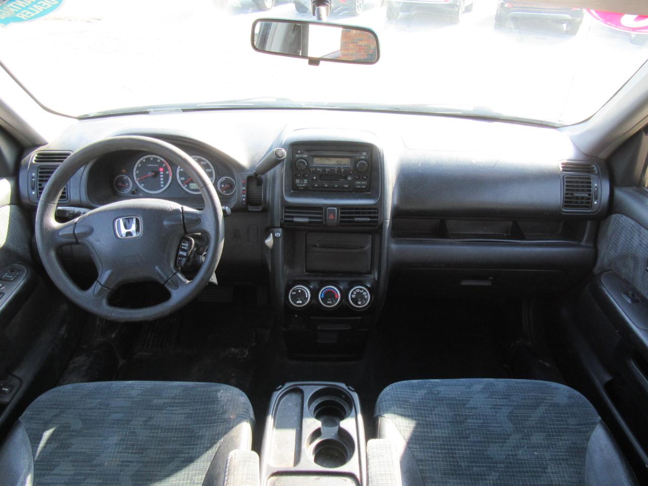 Honda CR-V LX 4WD 2004