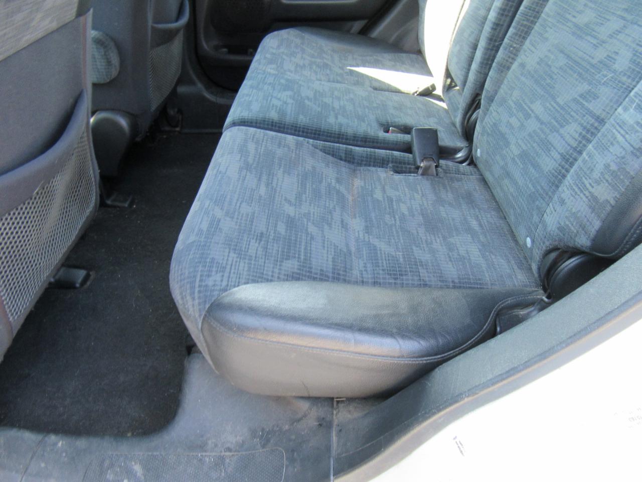 Honda CR-V LX 4WD 2004