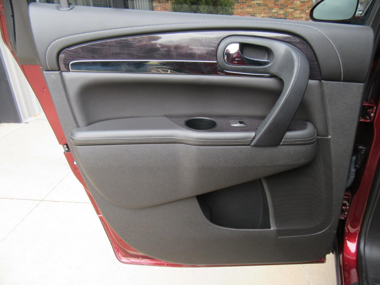 Buick Enclave Leather AWD 2016