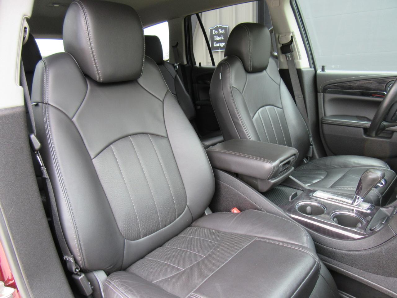 Buick Enclave Leather AWD 2016