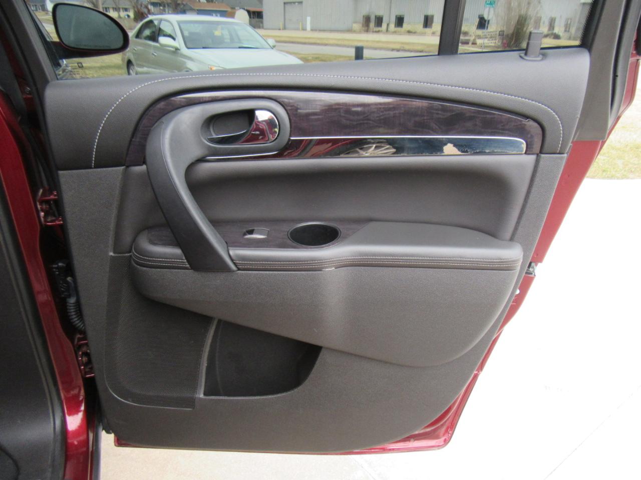 Buick Enclave Leather AWD 2016