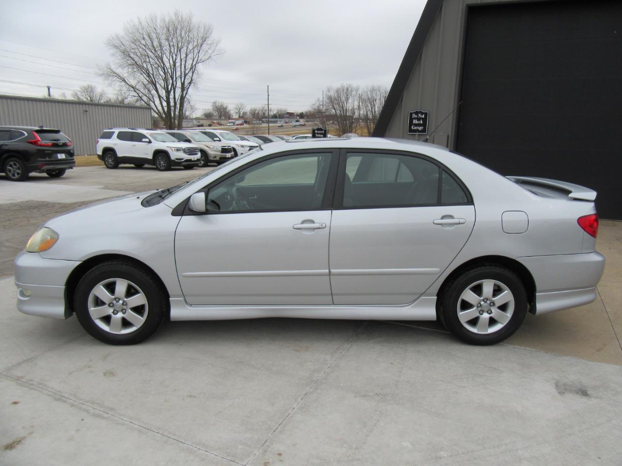 Toyota Corolla S 2005