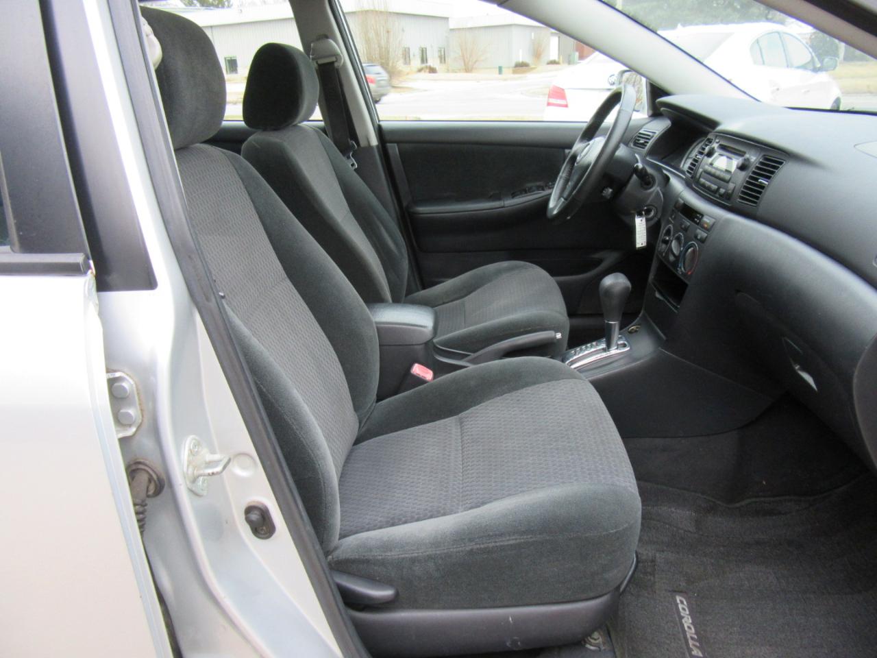 Toyota Corolla S 2005