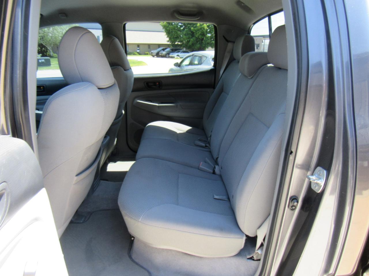 Toyota Tacoma Double Cab Long Bed V6 Auto 4WD 2011