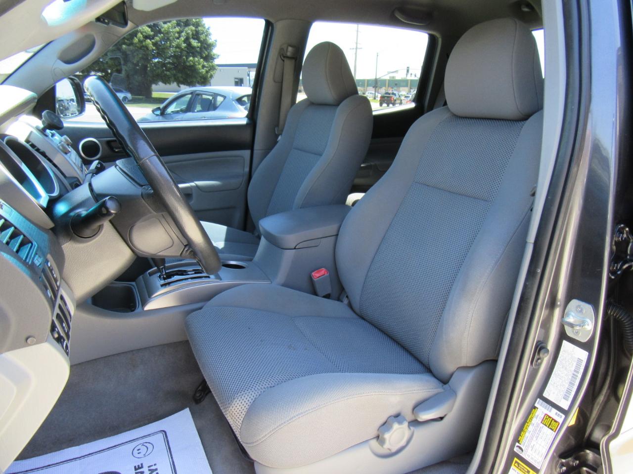 Toyota Tacoma Double Cab Long Bed V6 Auto 4WD 2011