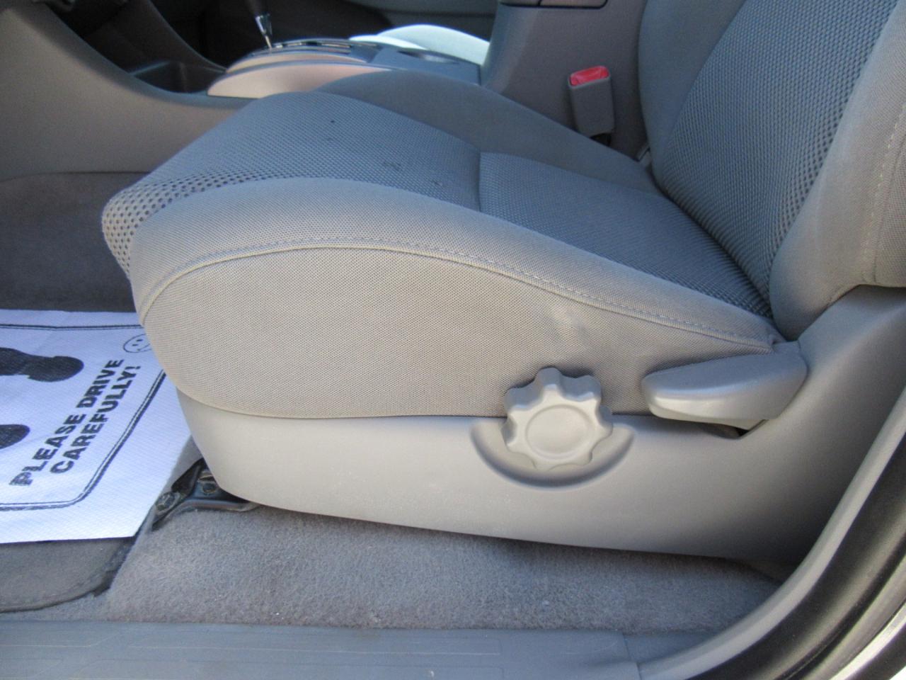 Toyota Tacoma Double Cab Long Bed V6 Auto 4WD 2011