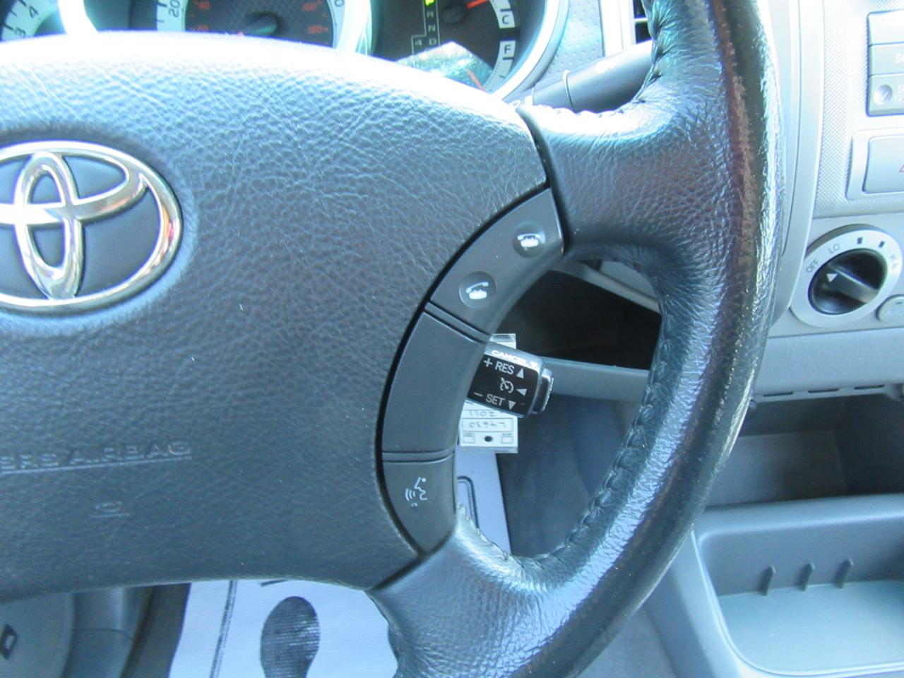 Toyota Tacoma Double Cab Long Bed V6 Auto 4WD 2011