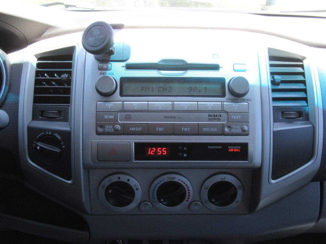 Toyota Tacoma Double Cab Long Bed V6 Auto 4WD 2011