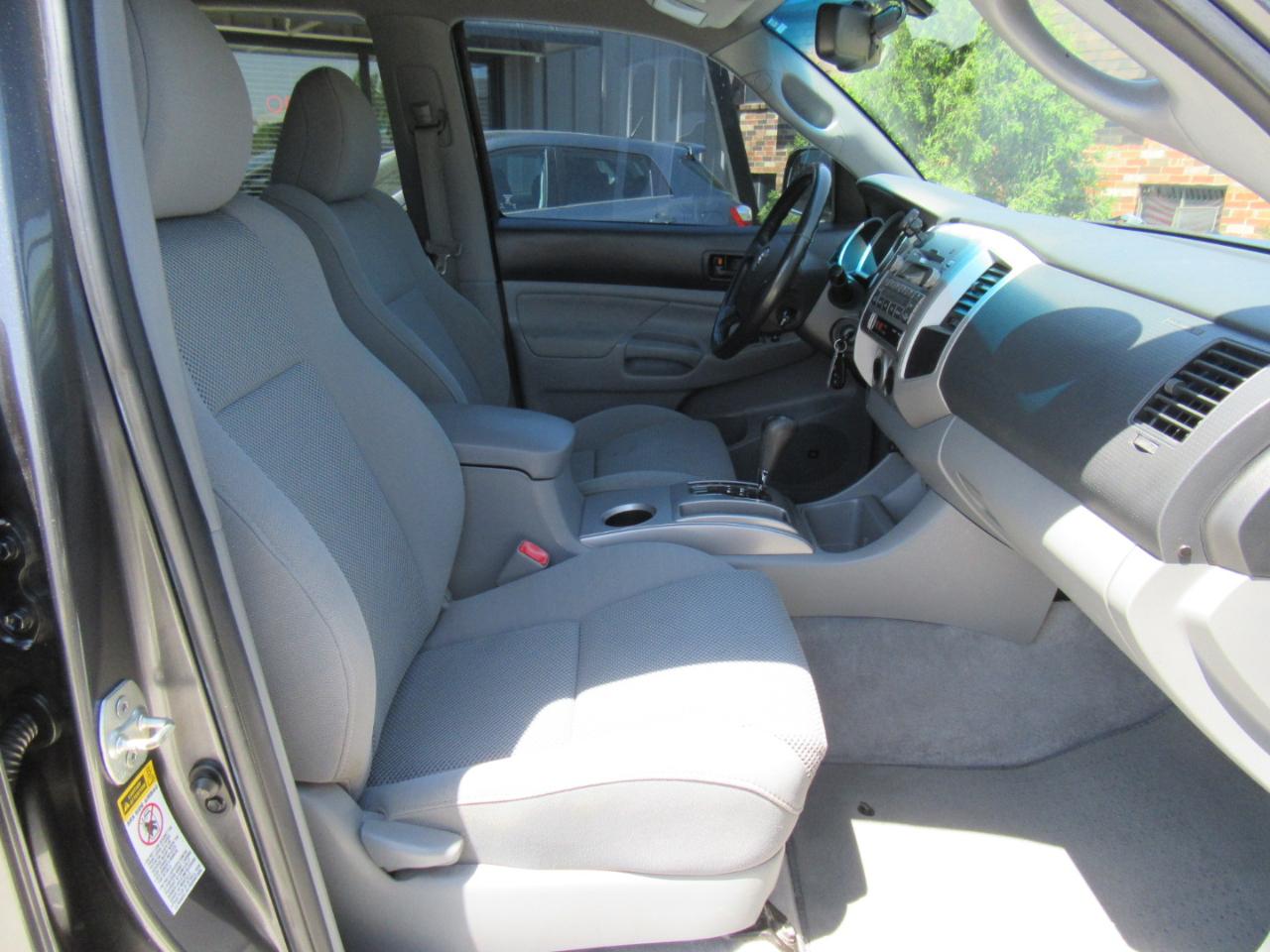Toyota Tacoma Double Cab Long Bed V6 Auto 4WD 2011