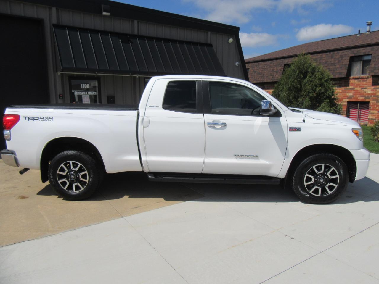 Toyota Tundra Limited Double Cab 4WD 2007