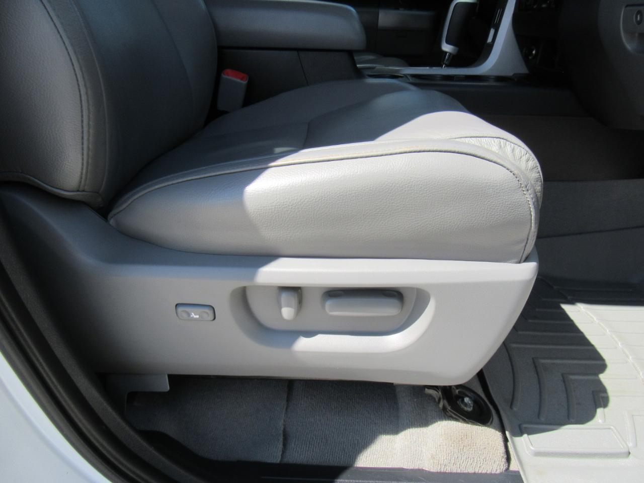 Toyota Tundra Limited Double Cab 4WD 2007