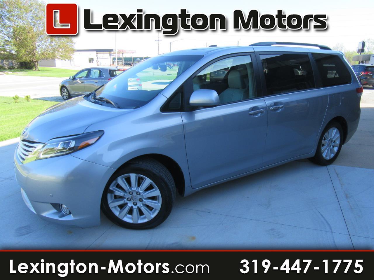 Toyota Sienna Limited 7-Passenger 2012