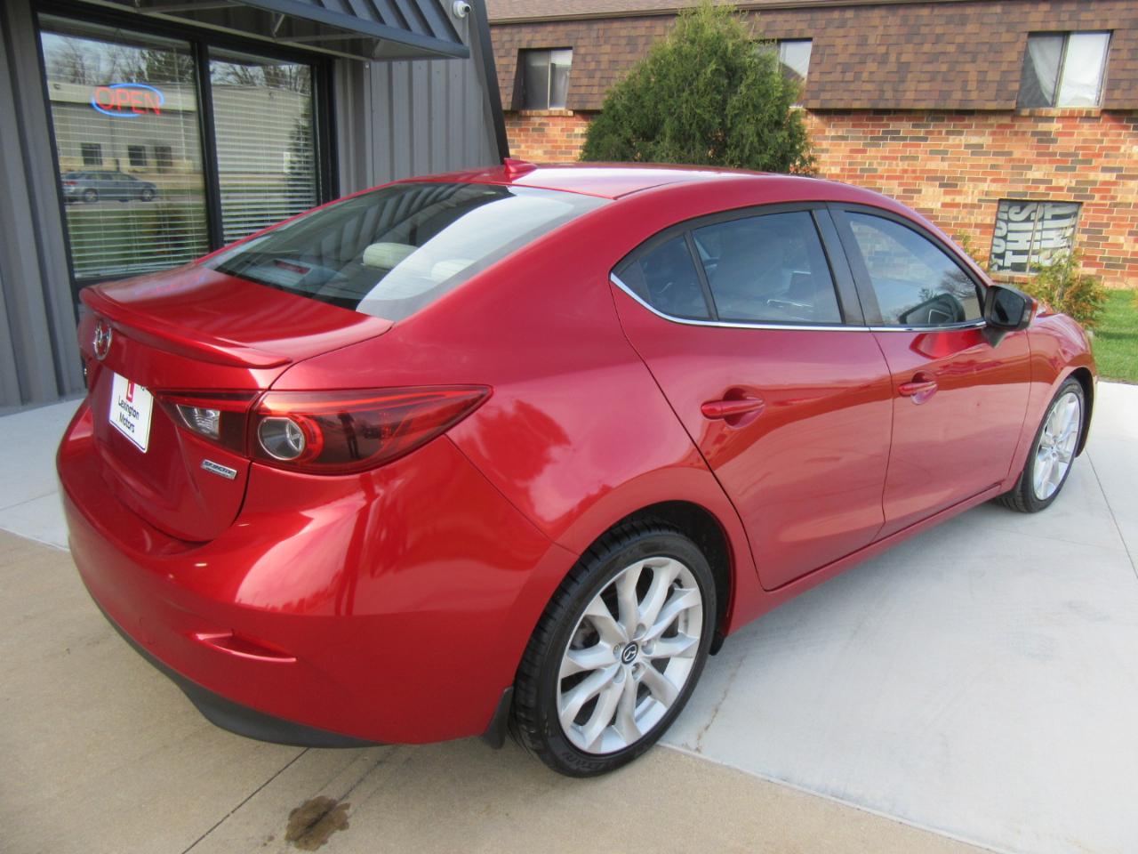 Mazda MAZDA3 s Grand Touring AT 4-Door 2015