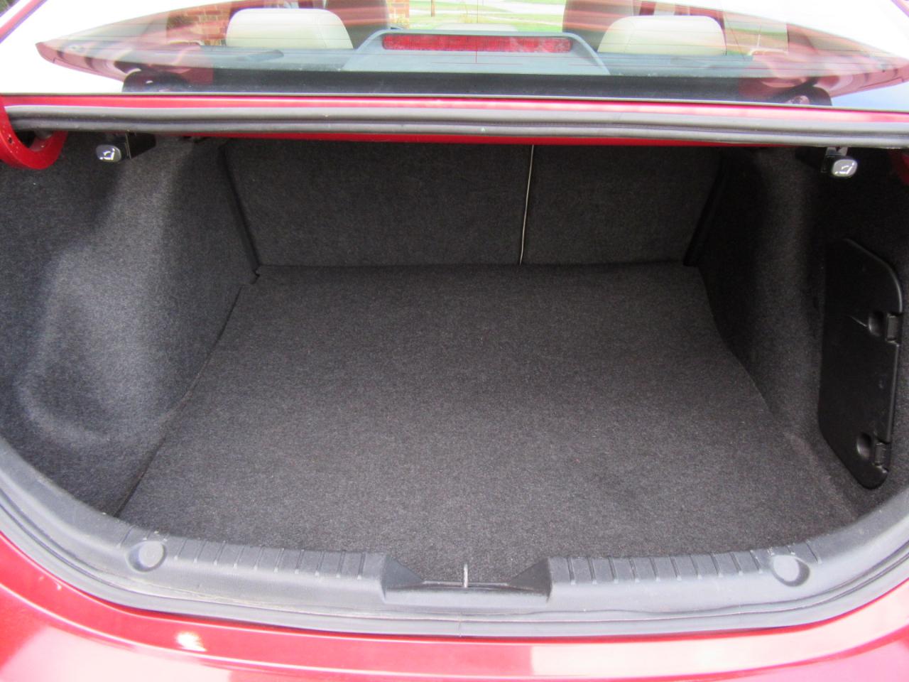 Mazda MAZDA3 s Grand Touring AT 4-Door 2015